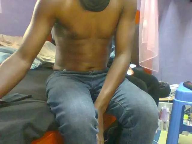 Africanmandk on BongaCams