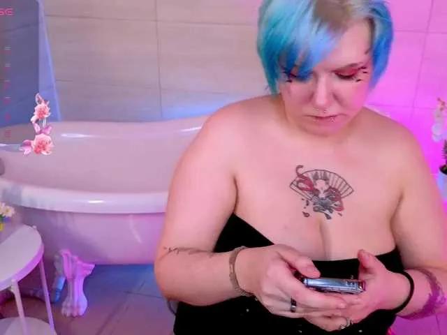 bluelunaray on BongaCams