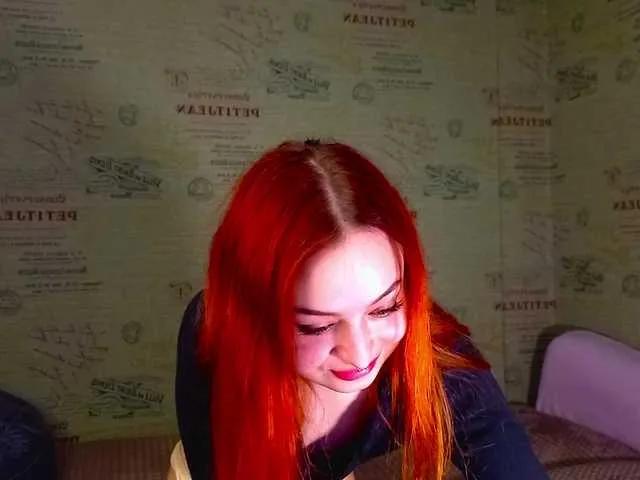 emiless on BongaCams