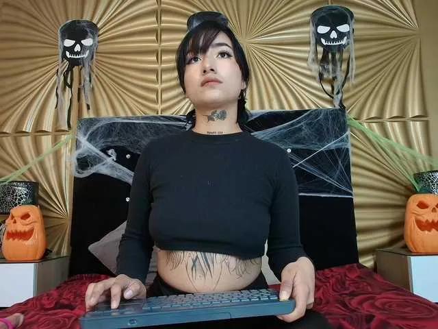 emmily-keller on BongaCams