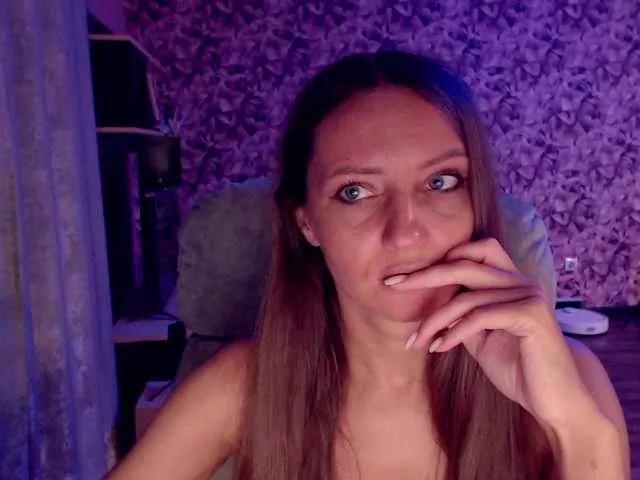 Gamora- on BongaCams