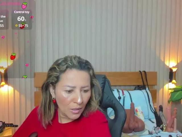 luciana-ballesteros on BongaCams