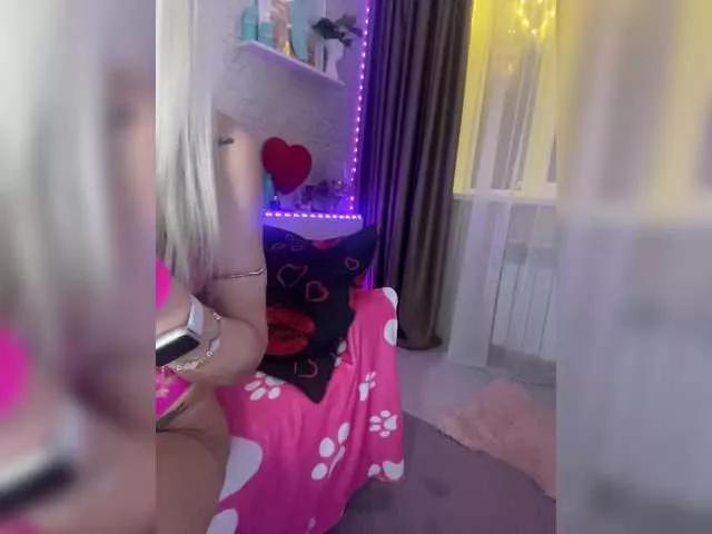 Marta80a on BongaCams