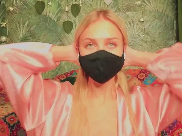 Meeeeow — Freechat on BongaCams