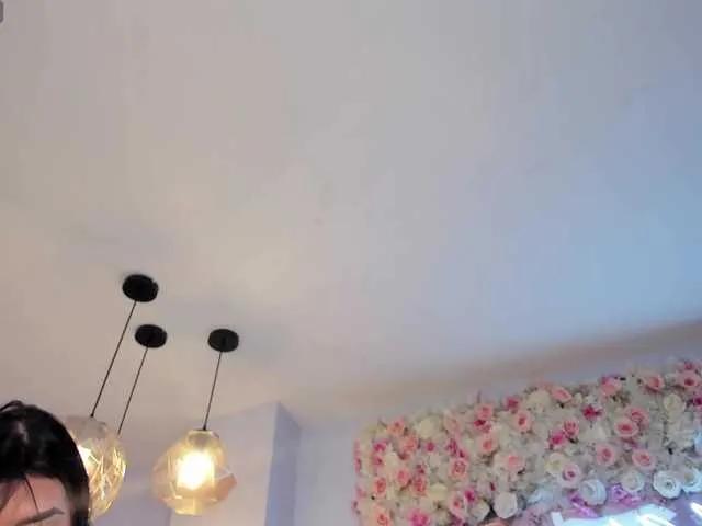 MeganCross — Grab me by the neck and I'll be yours while you fuck me or suck your fingers into my panties.
Gentlemen 
Be treated like a Queen 
Guys who care about me 
Be so pampered