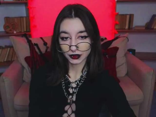 MistressMarcelline on BongaCams