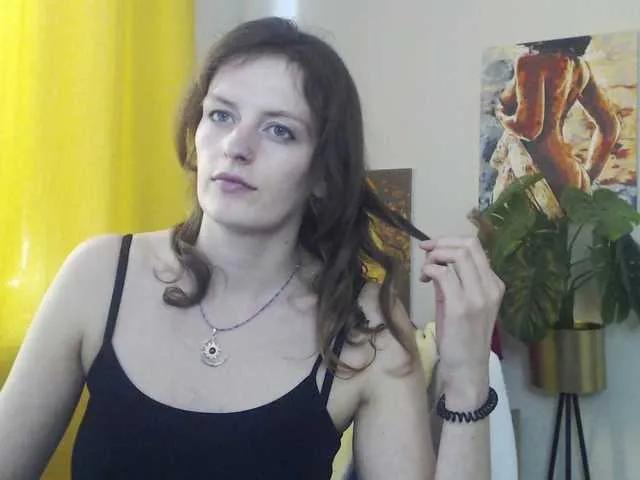 NadineGold on BongaCams
