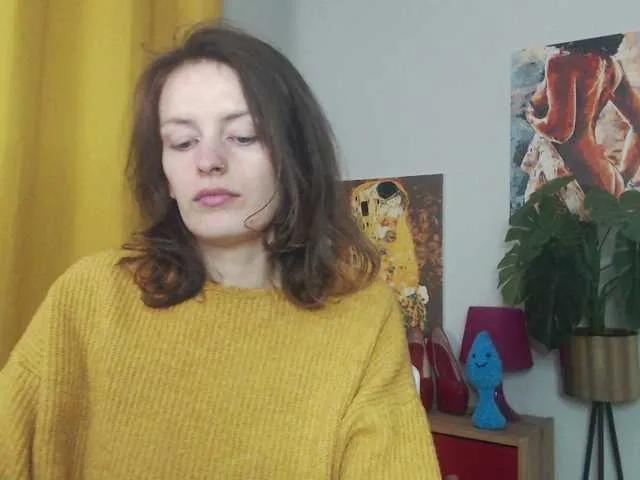 NadineGold on BongaCams