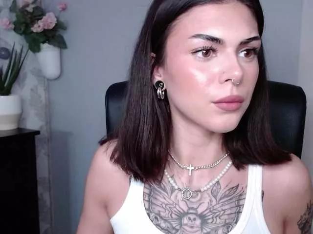 NovaSin on BongaCams