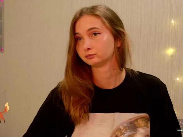 PeachGirl on BongaCams