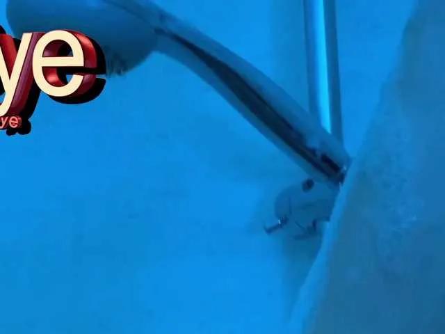 QueenAfina on BongaCams