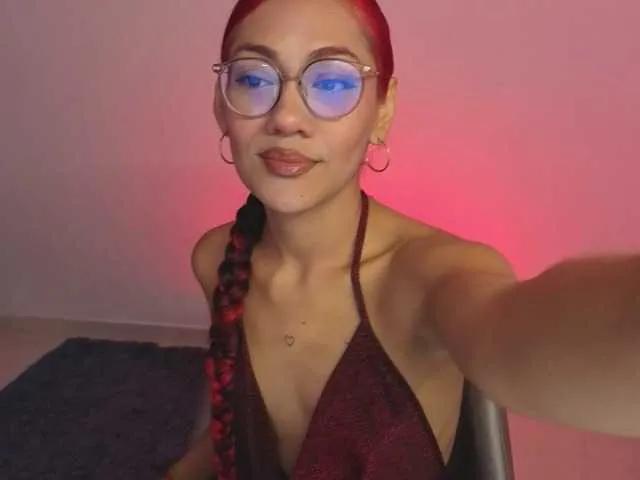 venusjade on BongaCams