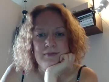 12ennie on Chaturbate