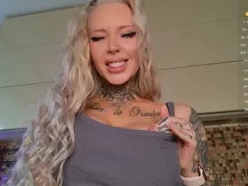 2badforyou on Chaturbate