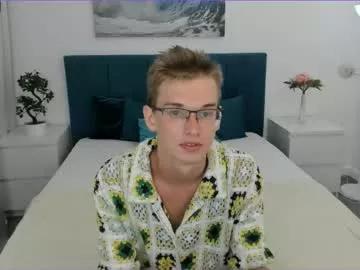 4ever_dude on Chaturbate