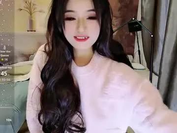 _iuiu_ on Chaturbate