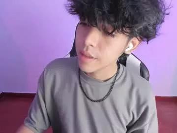 alan18n on Chaturbate