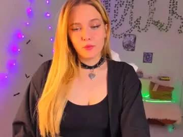 alicecaseyy on Chaturbate