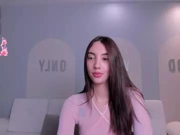 anaisnin1 on Chaturbate