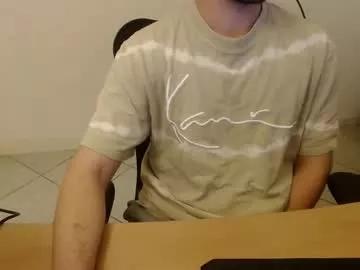 analo08 on Chaturbate