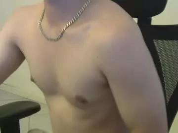 analo08 on Chaturbate