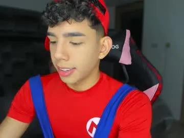 andrew_twink18 on Chaturbate