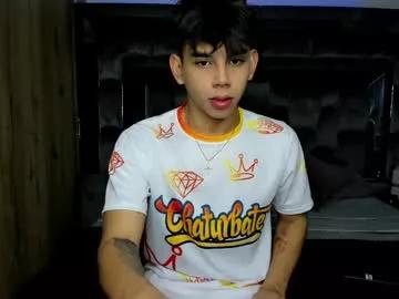 andrew_twink18 on Chaturbate
