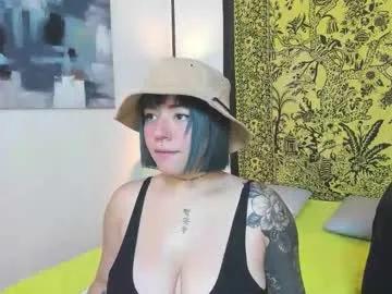 aria_and_orien on Chaturbate