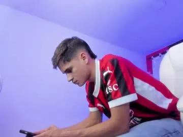 aron_boyy on Chaturbate