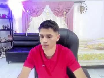 aron_boyy on Chaturbate