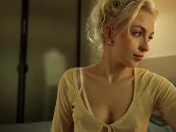 artmosphera on Chaturbate