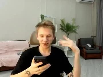 artycropp — public  cum show  #cumshot #tattoo #skinny #uncut  [2000 tokens remaining]