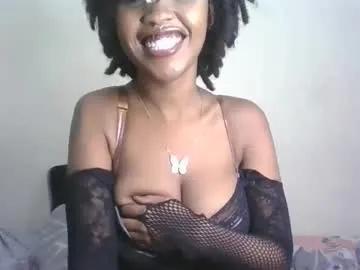 ashanti_reign — #ebony #bigboobs #squirt #18 #hairypussy [758 tokens remaining]