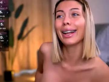 audreyzanne on Chaturbate