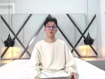 austinreeds on Chaturbate