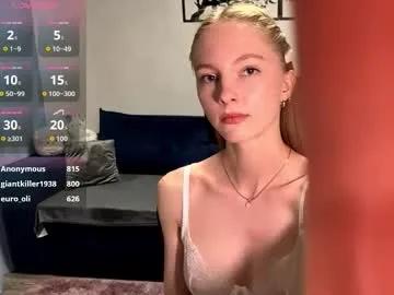 autumnroginson on Chaturbate