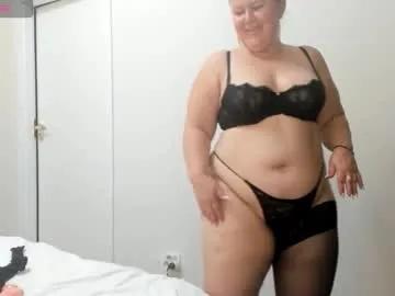 ava_bae on Chaturbate