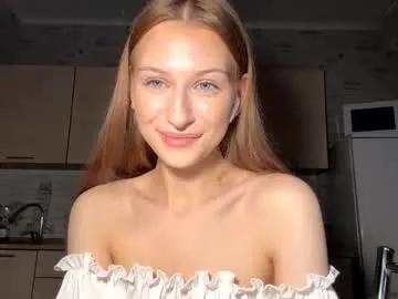 bloody_petal on Chaturbate