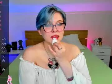 bluelunaray on Chaturbate