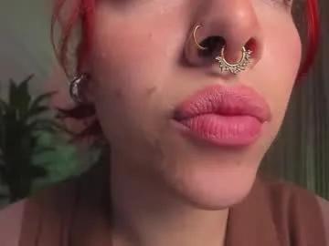 bri_von_dhara_ on Chaturbate