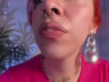 bri_von_dhara_ on Chaturbate