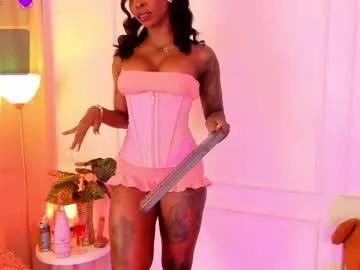 brunettklaryss on Chaturbate