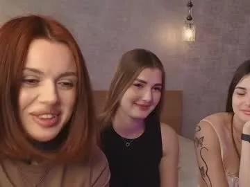 caressyourself on Chaturbate