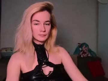 carinfox on Chaturbate