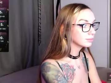 carrie_moonshine on Chaturbate