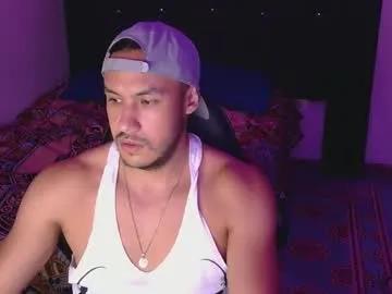 casas_oom on Chaturbate