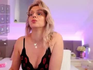 cassidyanne — GOAL: Ride pillow naked Relax and play with me Make me wet with my favorite patterns 55,77,99,111  #lovense #squirt #anal #bigass #natural