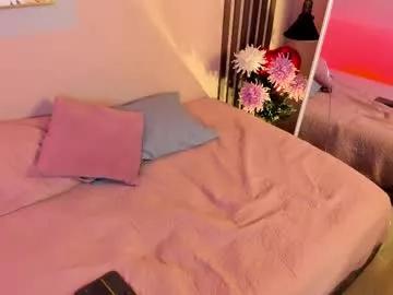 charloottee_1 on Chaturbate