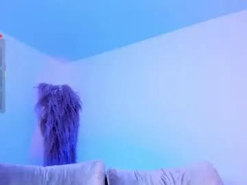 charlotte_whitee1 on Chaturbate