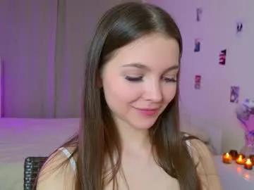 charming_bliss on Chaturbate